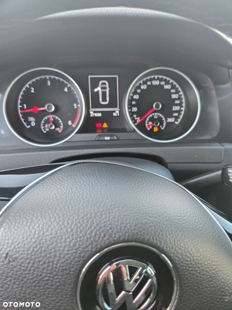 Volkswagen Golf 1.6 TDI (BlueMotion Technology) Comfortline - 19