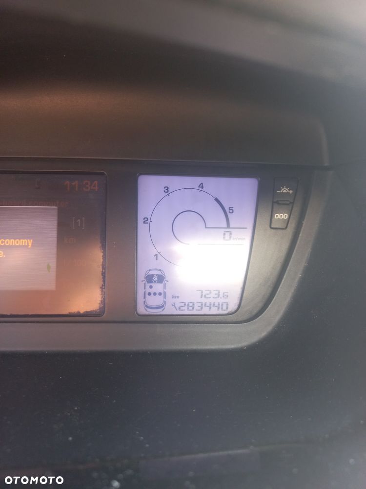 Citroën C4 Picasso 1.6 HDi Equilibre Navi Pack MCP - 8