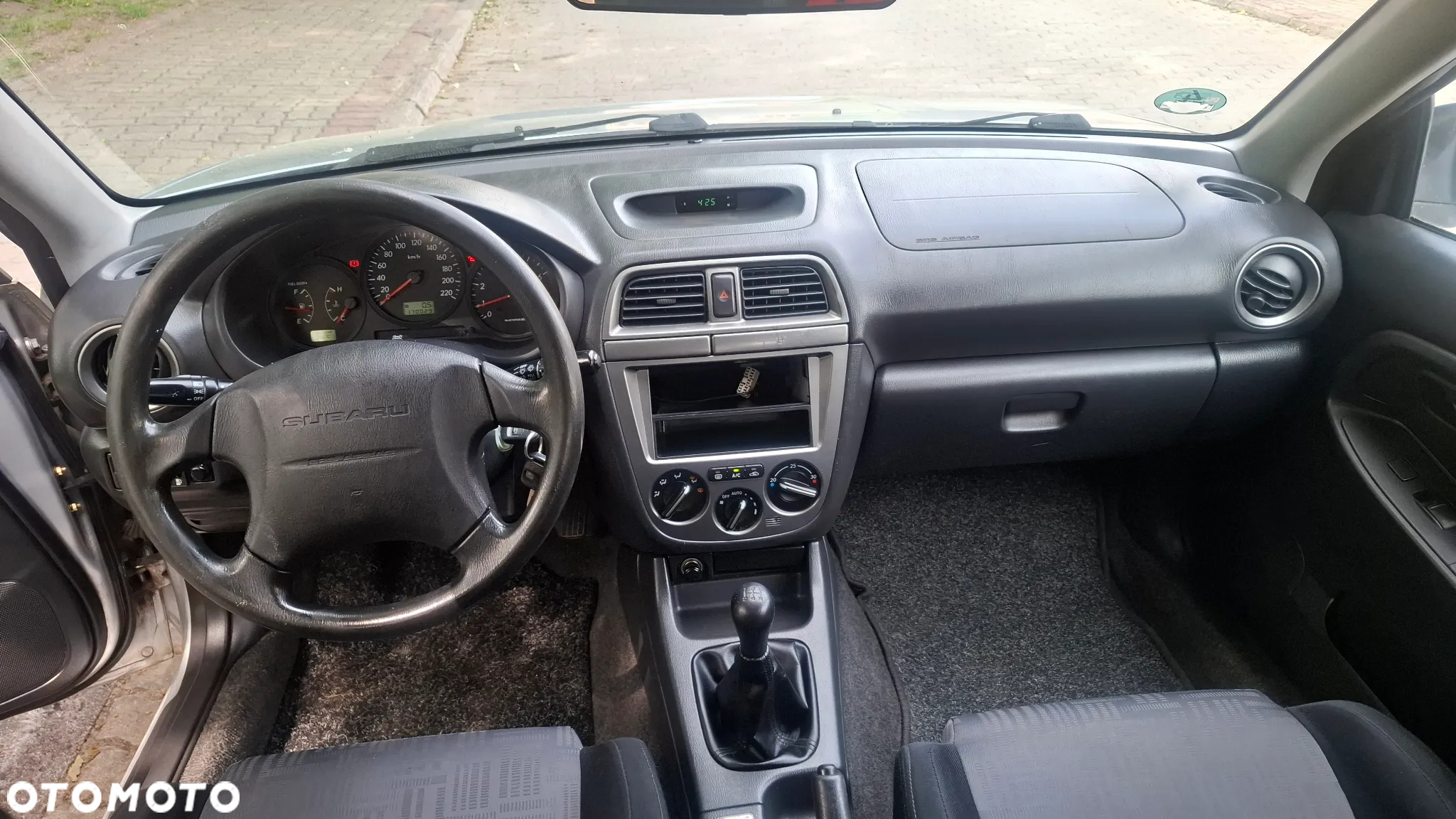 Subaru Impreza 2.0 RA - 9
