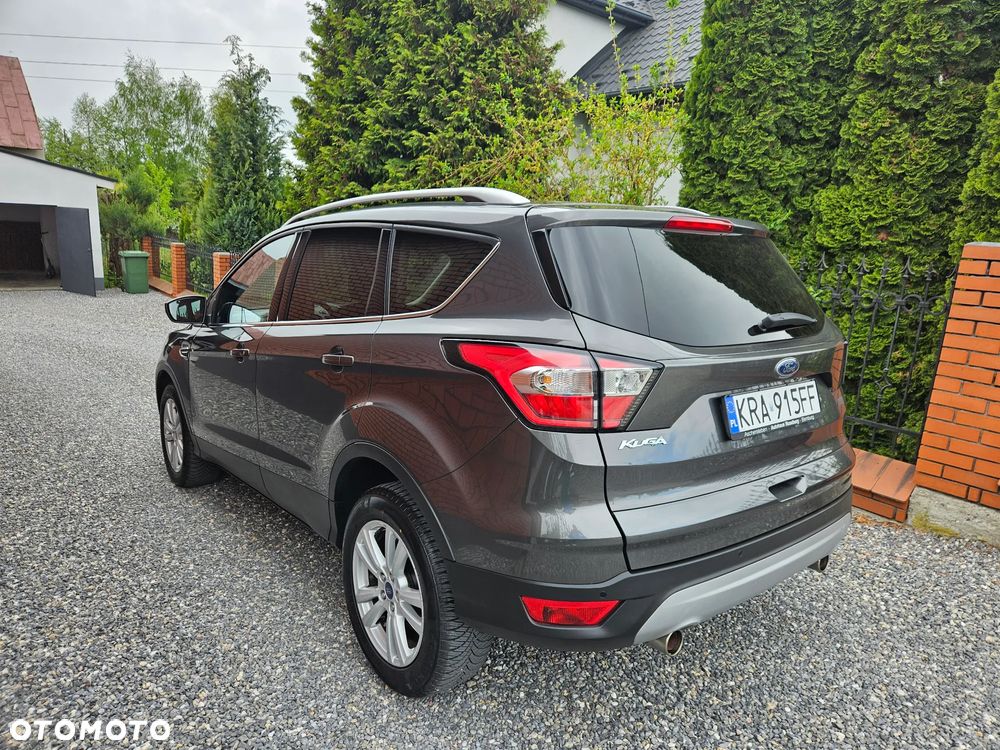 Ford Kuga - 4