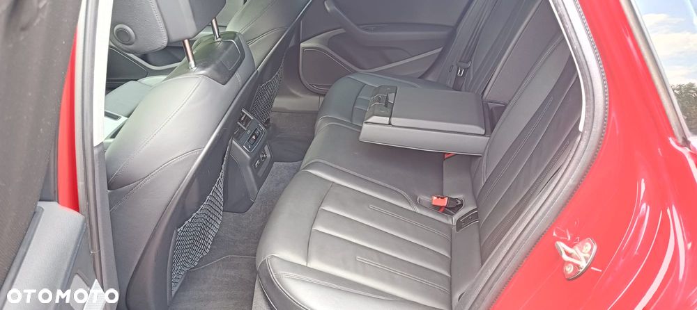 Audi A4 Avant 2.0 TFSI ultra S tronic design - 16