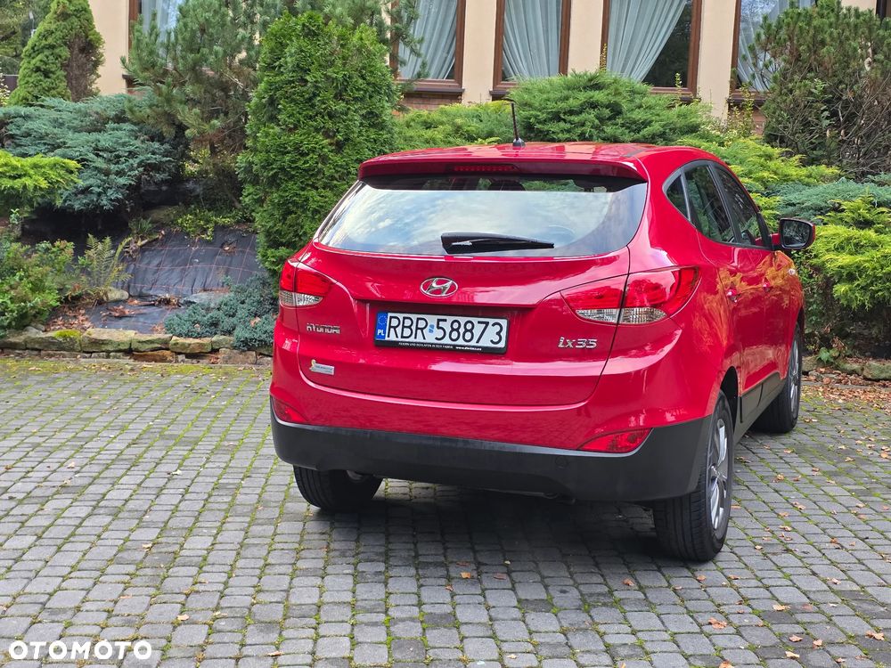 Hyundai ix35 1.6 2WD Fifa World Cup Edition - 12