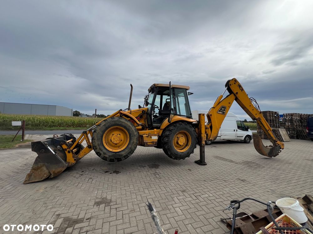 JCB 4cx - 9