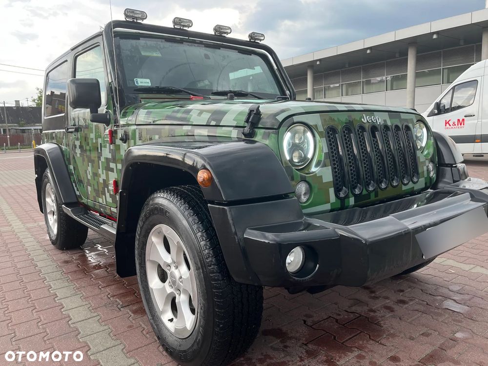 Jeep Wrangler - 1