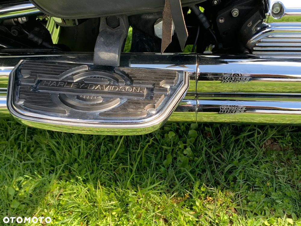 Harley-Davidson Softail Heritage Classic - 18