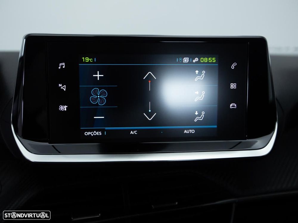 Peugeot e-2008 50 kWh Active - 23