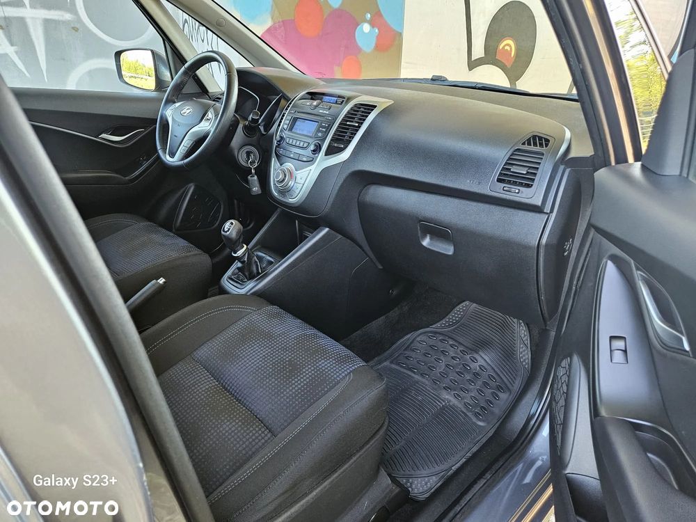 Hyundai ix20 1.4 blue Comfort - 12