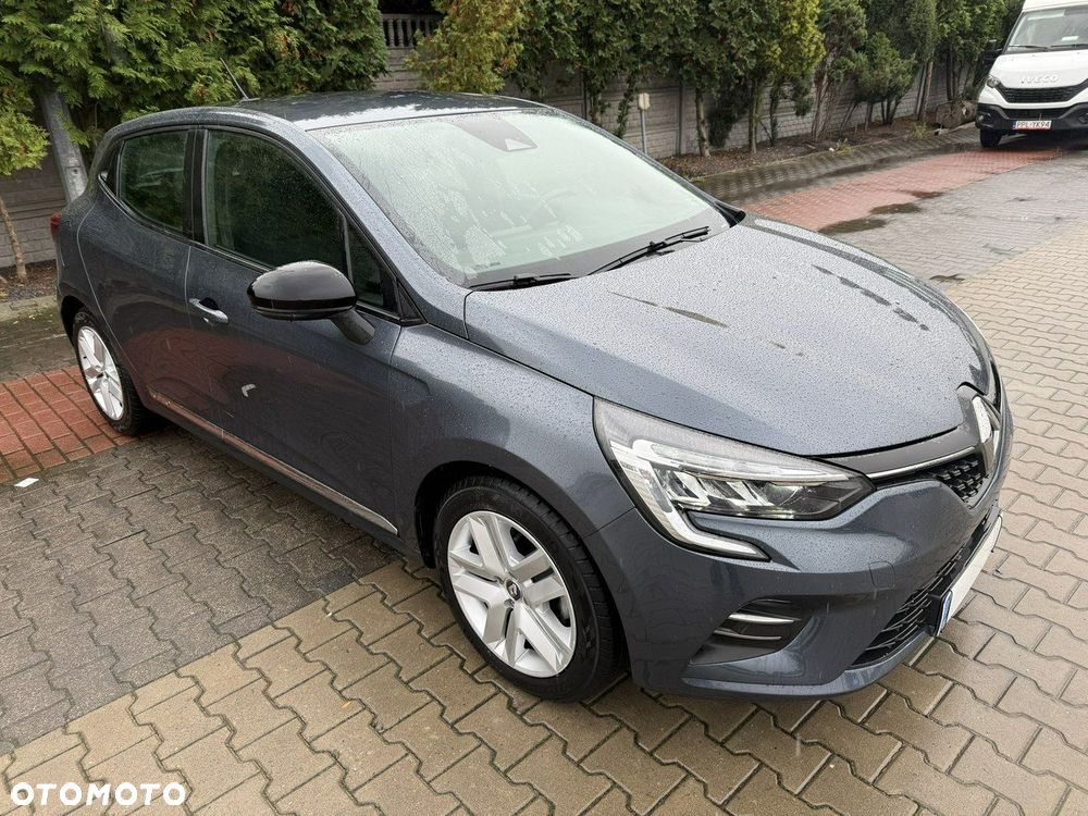 Renault Clio - 1