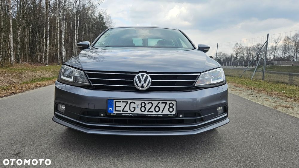 Volkswagen Jetta 1.4 TSI BMT Highline - 14