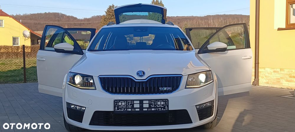 Skoda Octavia 2.0 TDI RS - 31