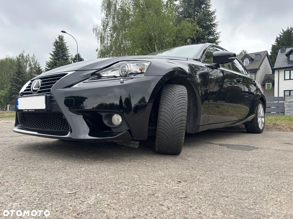 Lexus IS 250 Prestige - 8
