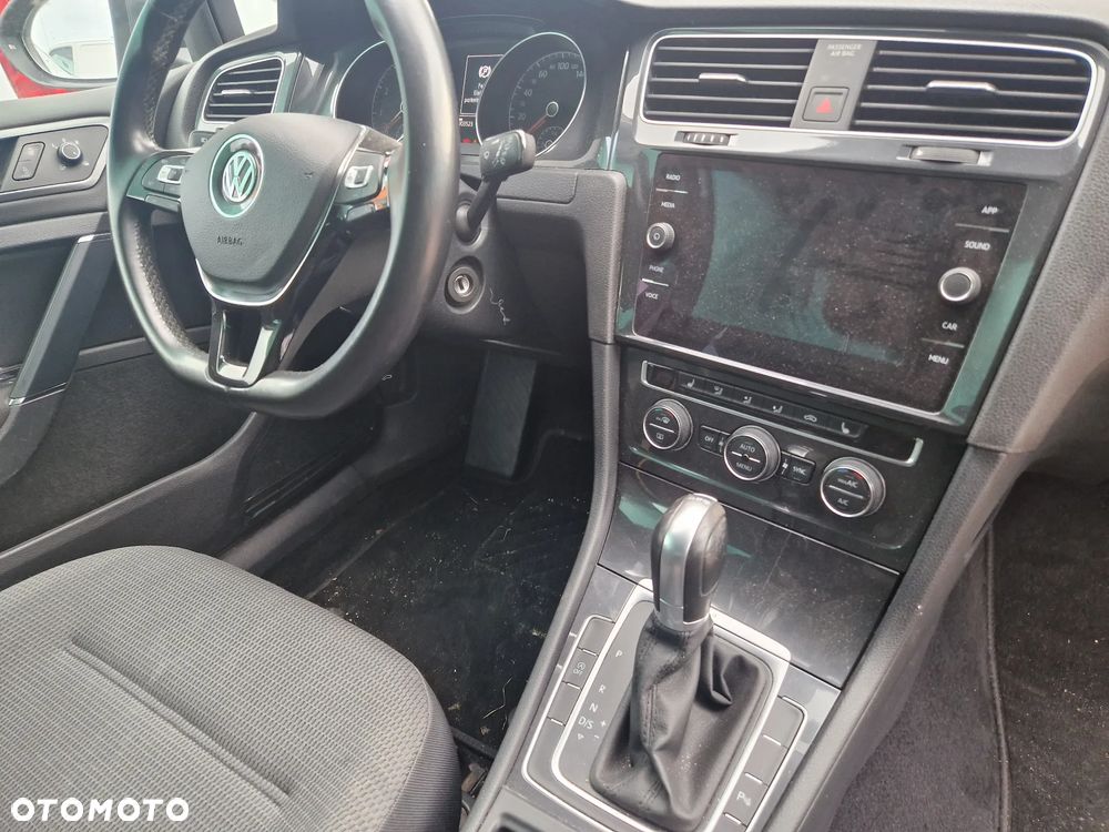 Volkswagen Golf - 7