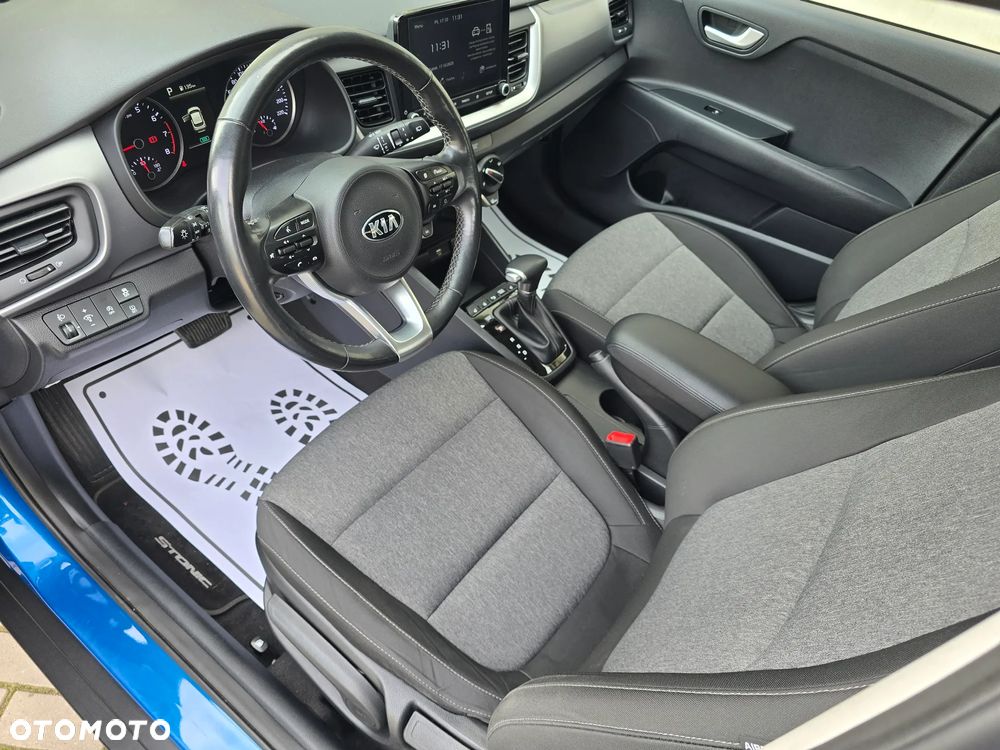 Kia Stonic - 12