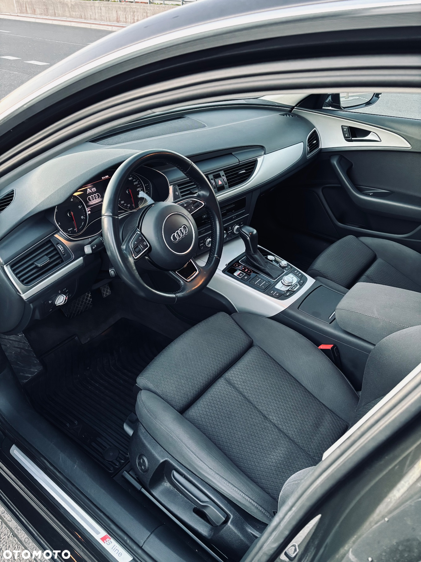 Audi A6 Avant 2.0 TDI Ultra S tronic - 10