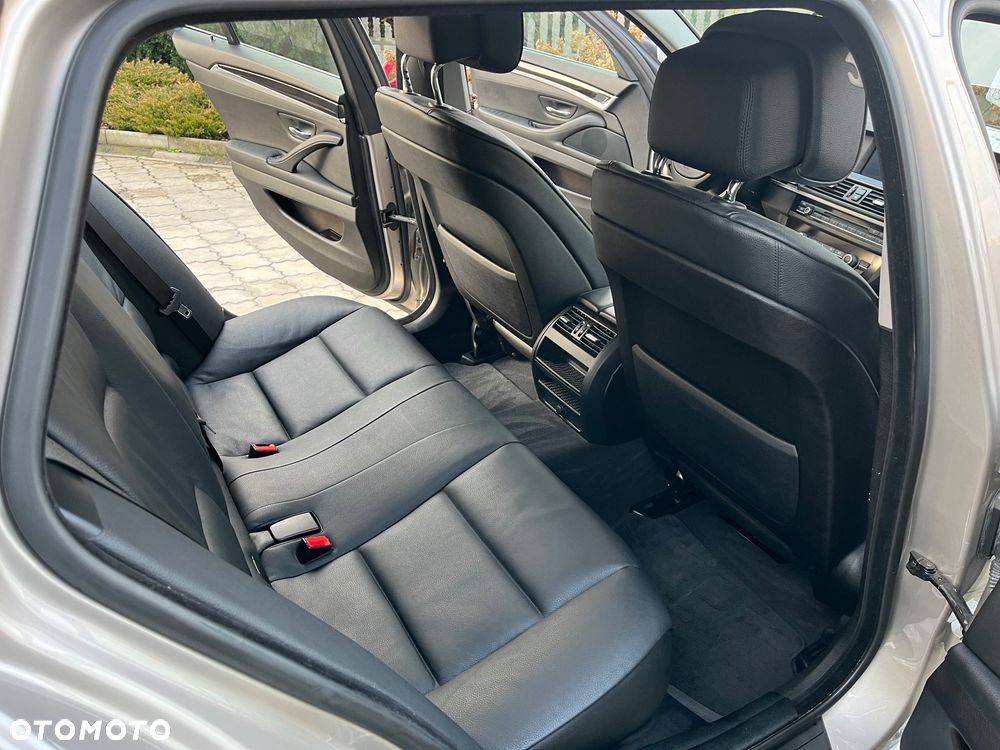 BMW Seria 5 - 25