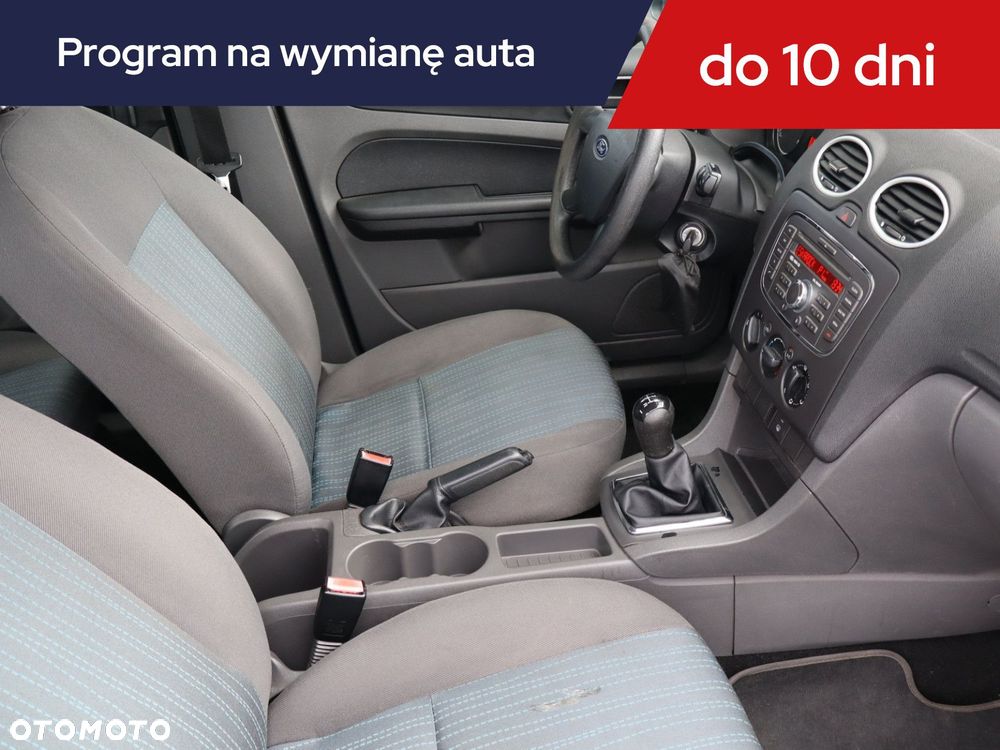 Ford Focus - 11