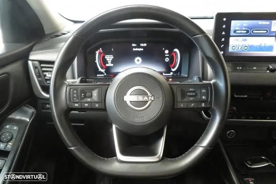 Nissan Qashqai 1.3 DIG-T N-Connecta LED Xtronic — fotografia 35
