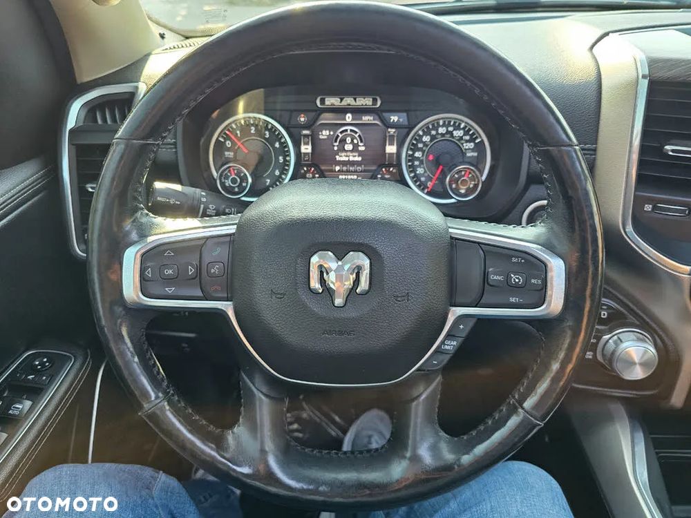 RAM 1500 5.7 Crew Cab Limited - 15