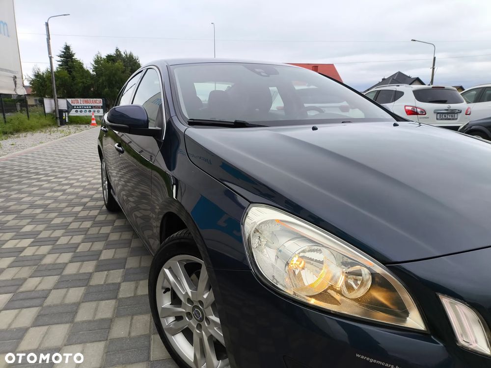 Volvo S60 D3 Momentum - 9