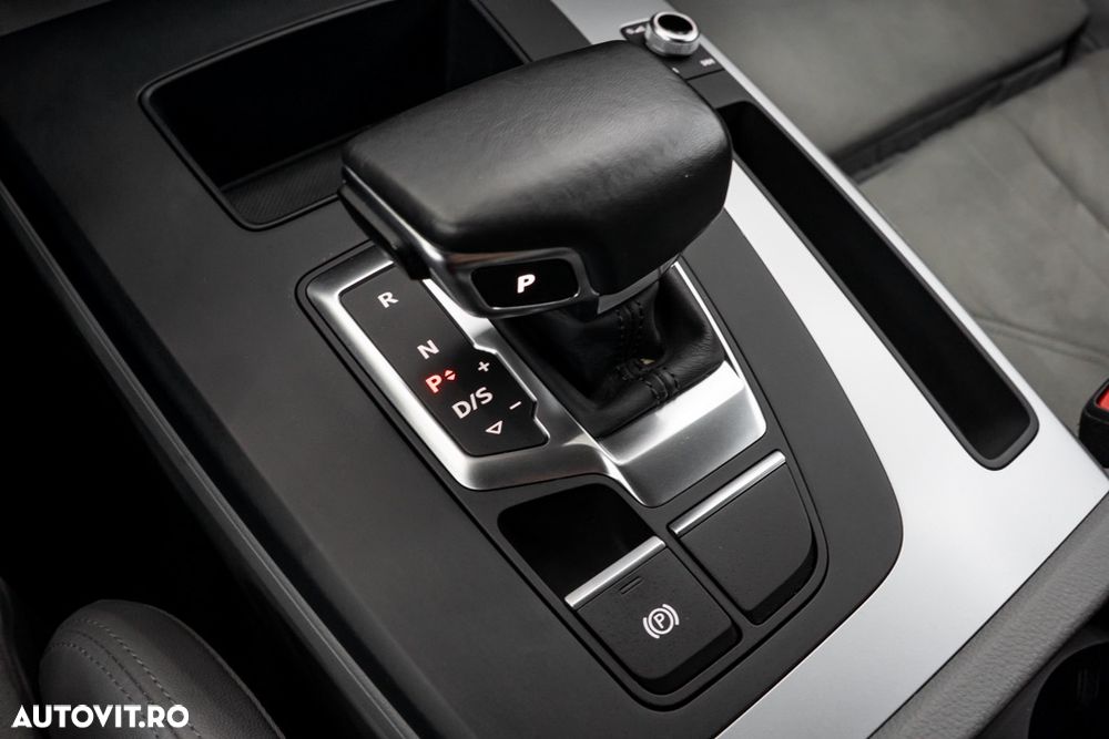 Audi Q5 40 TDI quattro S tronic MHEV Advanced - 36