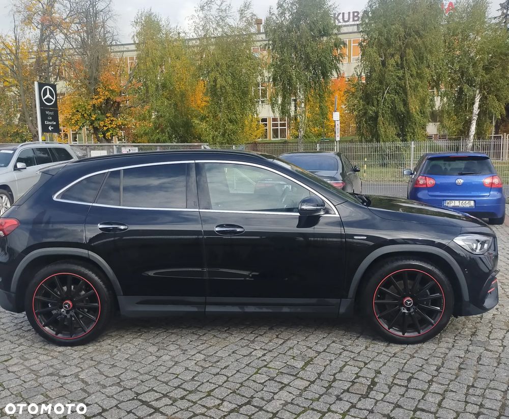 Mercedes-Benz GLA 200 Business Edition - 2