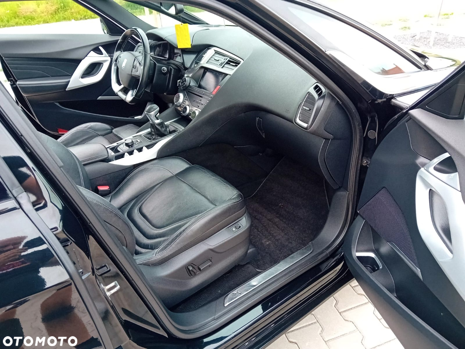 Citroën DS5 HDi 165 SportChic - 21