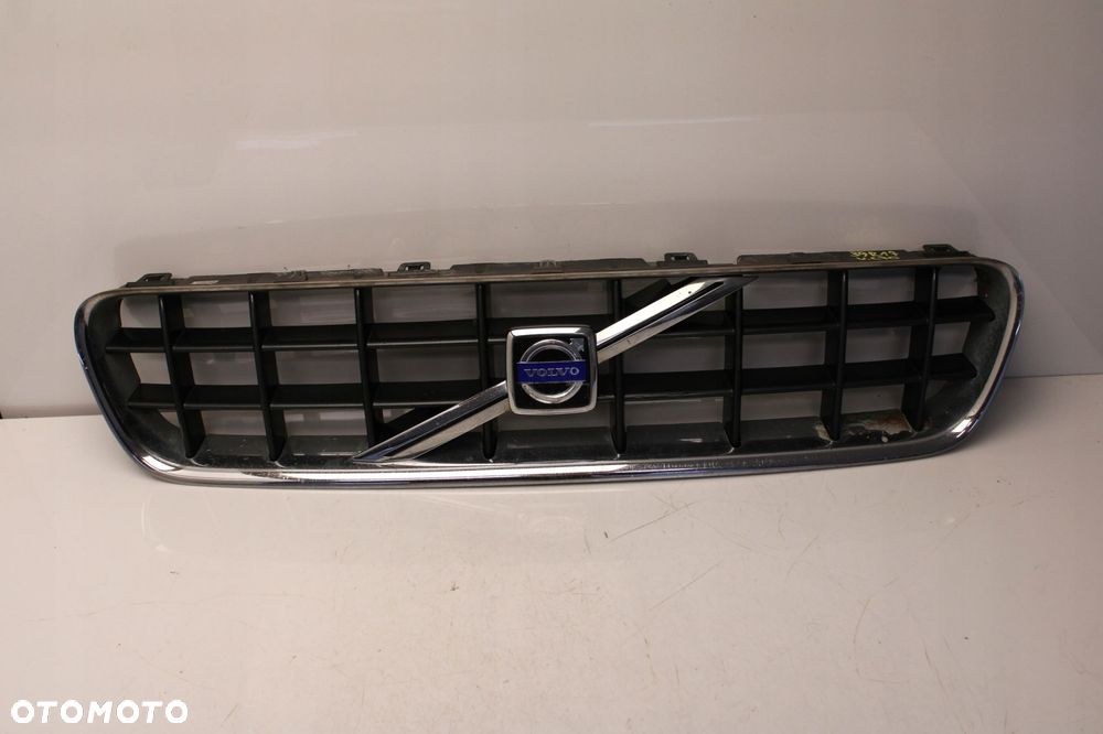 volvo c70 ii cabrio 06r- grill atrapa chłodnicy - 1