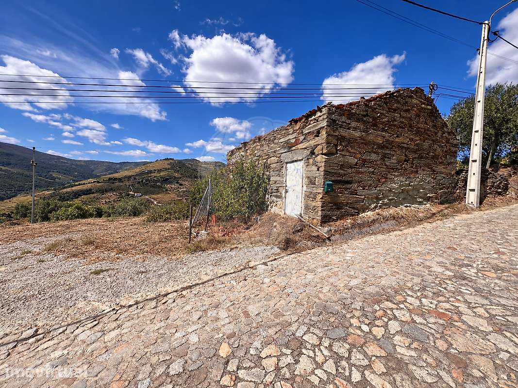 Terreno  para venda - Grande imagem: 2/4