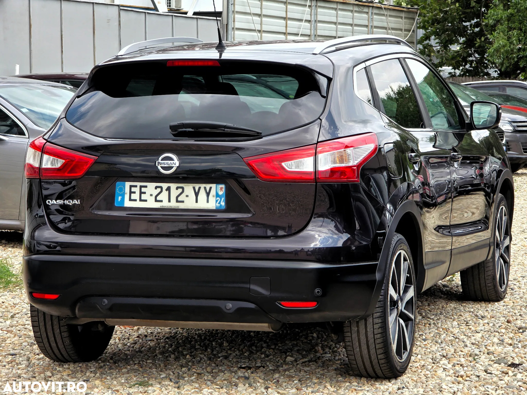 Nissan Qashqai 1.6 DCI Start/Stop Tekna - 12