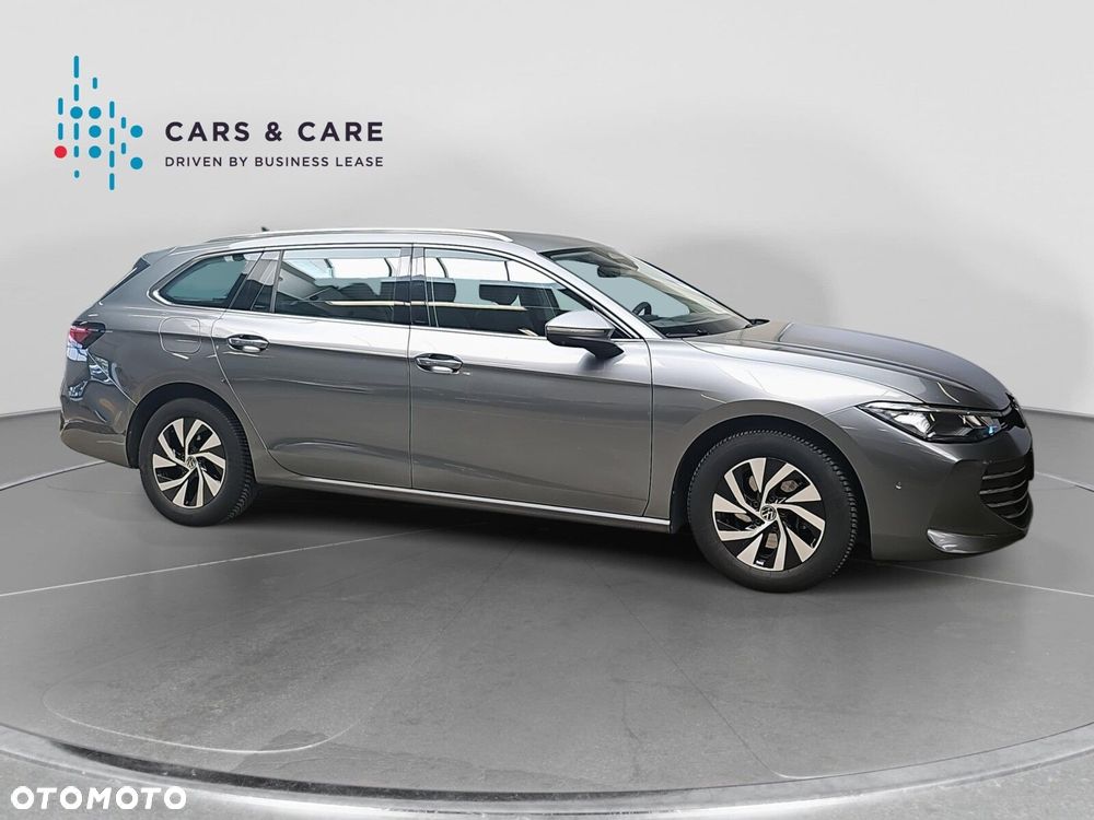 Volkswagen Passat - 7