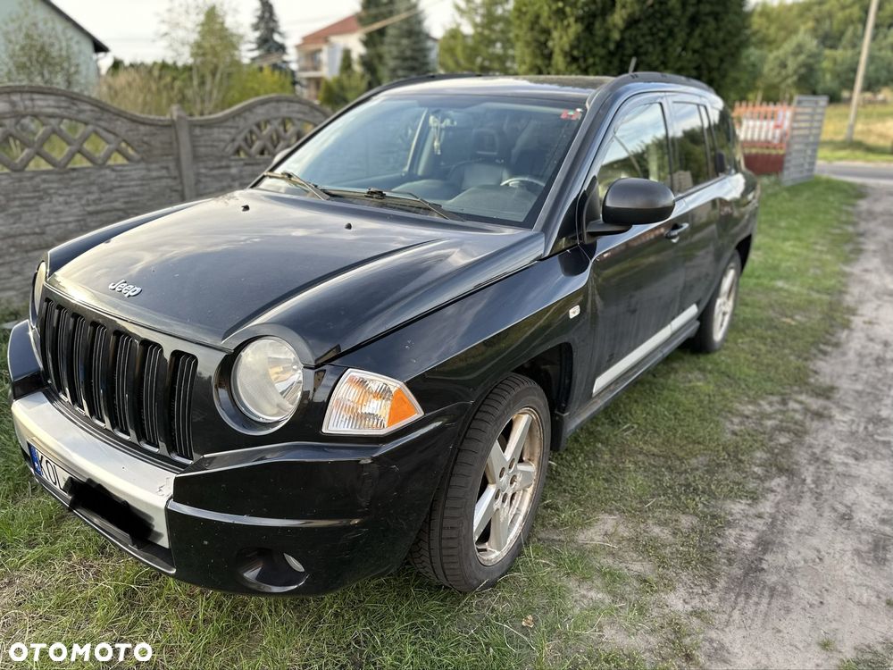 Jeep Compass - 1