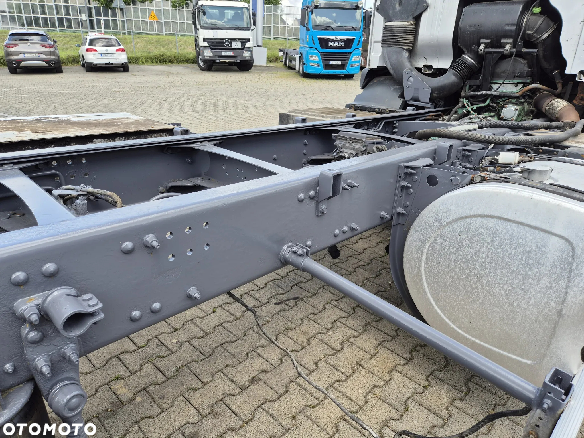 Volvo FM 420 / RAMA DO ZABUDOWY / ODNOWIONA / NISKIE MOTOGODZINY / SPRAWNA / EURO 5 / DŁ. RAMY 6.05m / OKAZJA - 22