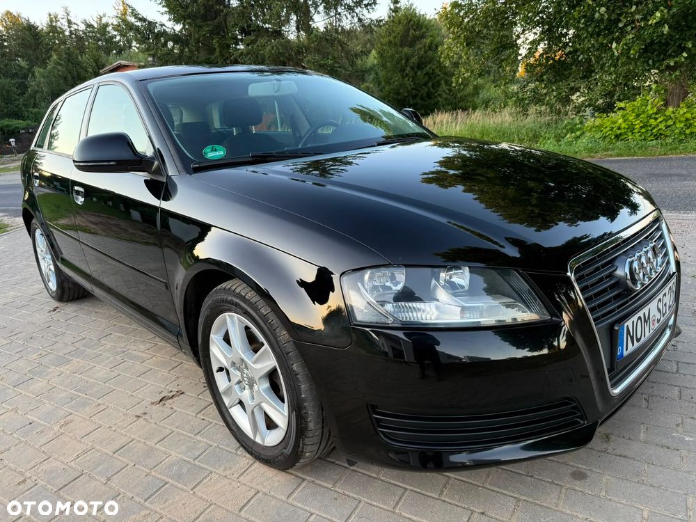 Audi A3 Sportback - 3