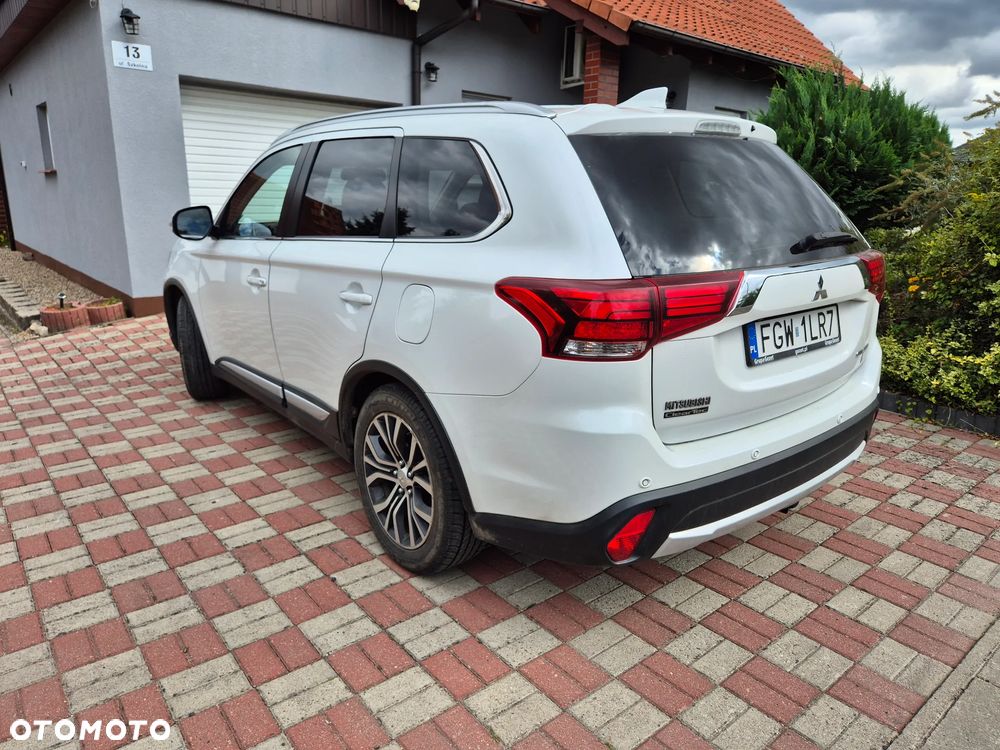 Mitsubishi Outlander 2.0 Intense 4WD CVT - 2