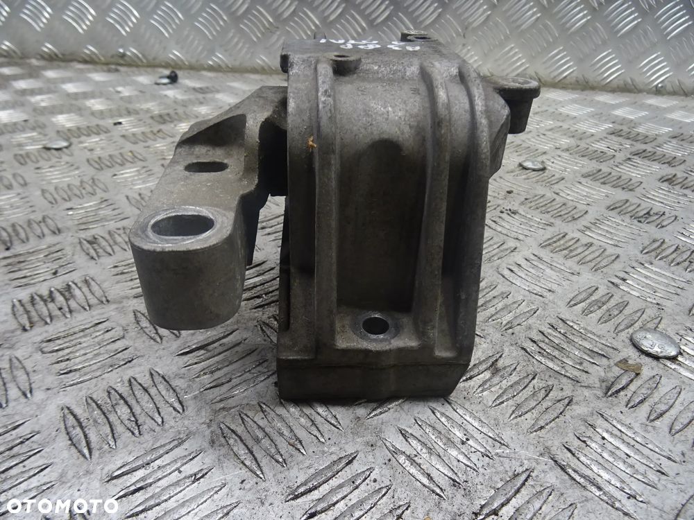 AUDI A3 8P 03-07 2.0 TDI ŁAPA PODUSZKA SILNIKA 1K0199262 - 6