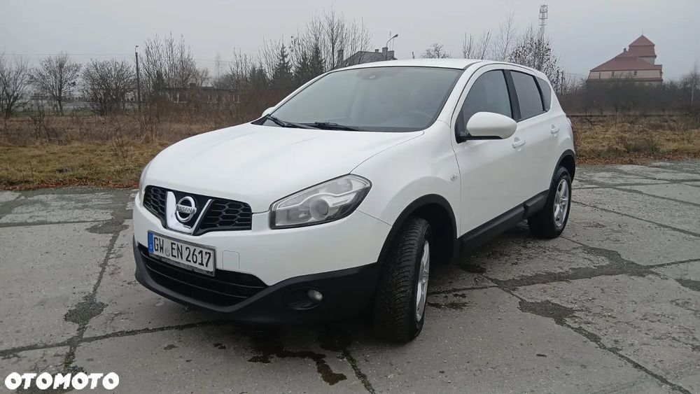 Nissan Qashqai - 1