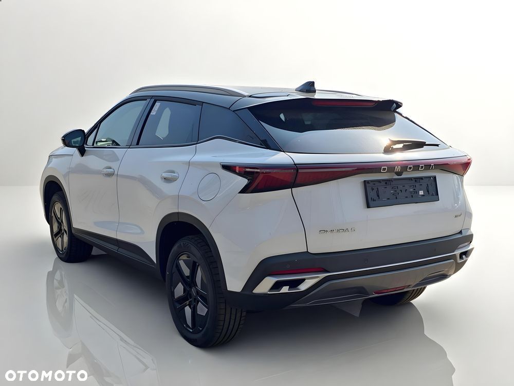 Omoda 5 1.5 T-GDI Hybrid Premium DHT - 7
