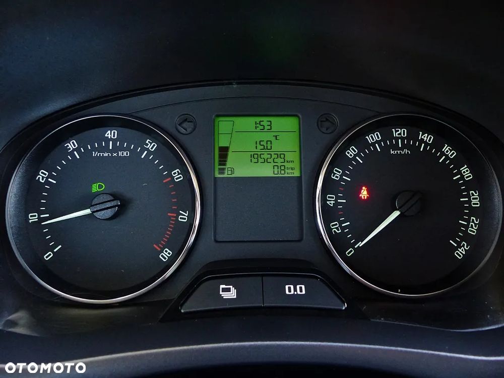 Skoda Fabia 1.2 TSI Family - 28