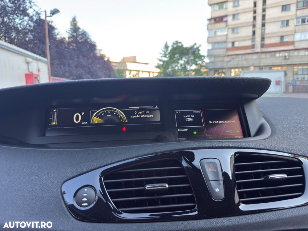Renault Scenic - 28
