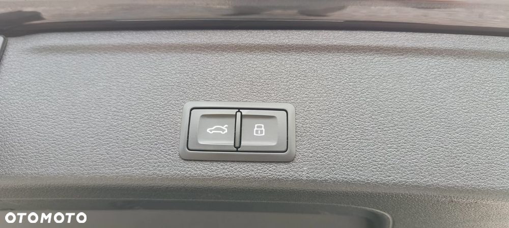 Audi A4 Avant 2.0 TDI S tronic sport - 23