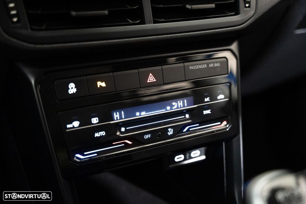 VW T-Cross 1.0 TSI Life - 13