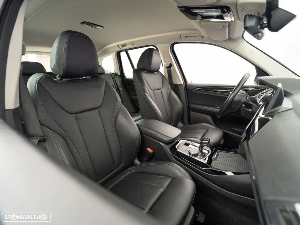 BMW X3 30 e xDrive - 42