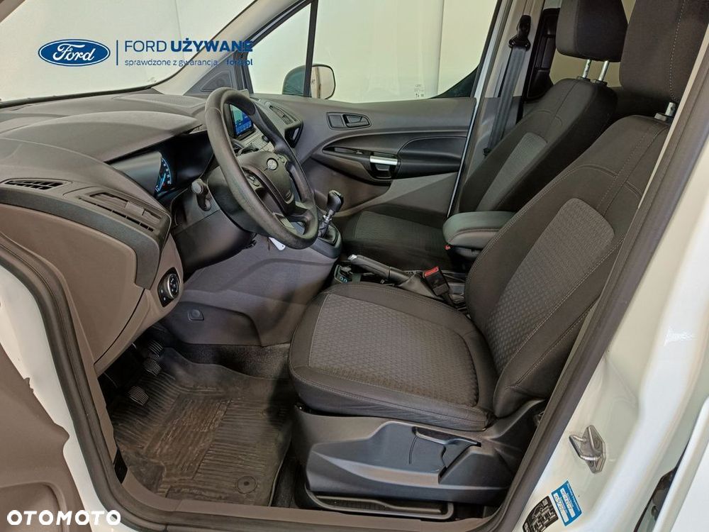 Ford Transit Connect - 9