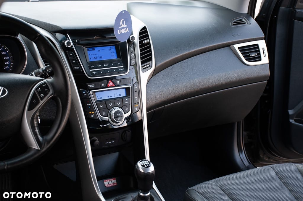 Hyundai i30 1.4 Premium - 17