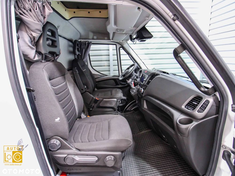 Iveco DAILY CHŁODNIA + MROŹNIA + AGREGAT x 2 + AUTOMAT - 7