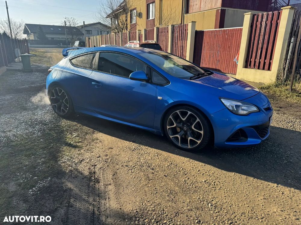 Opel Astra GTC 2.0 Turbo Ecotec Start/Stop OPC - 26