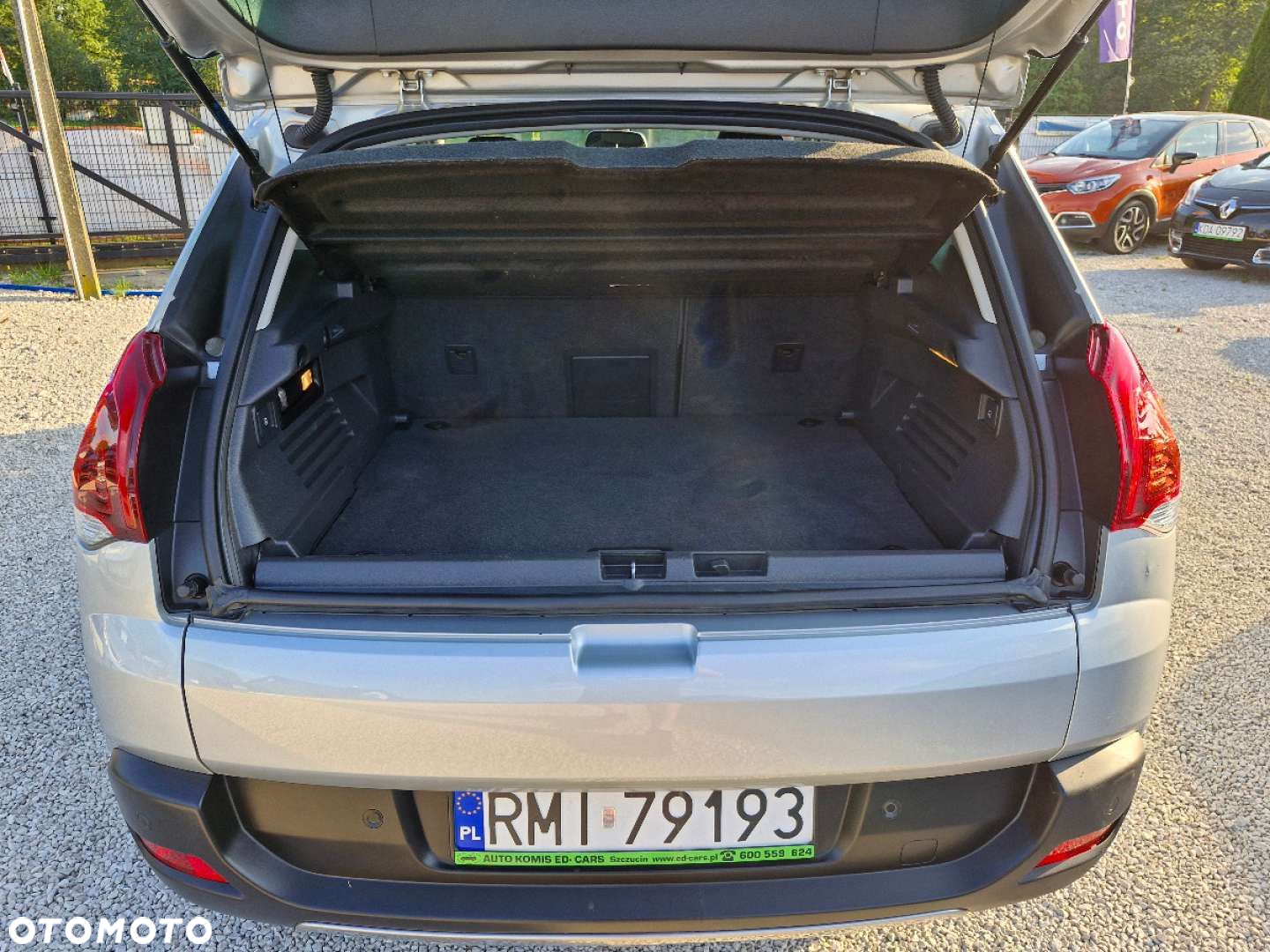 Peugeot 3008 - 21