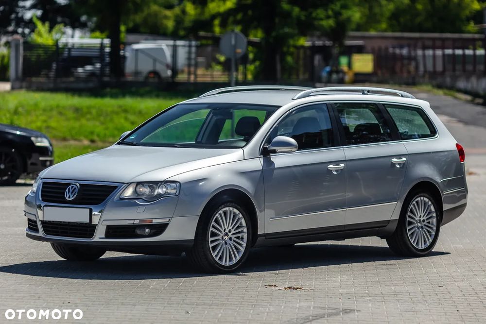 Volkswagen Passat Variant 3.2 V6 FSI 4Motion DSG Highline - 9