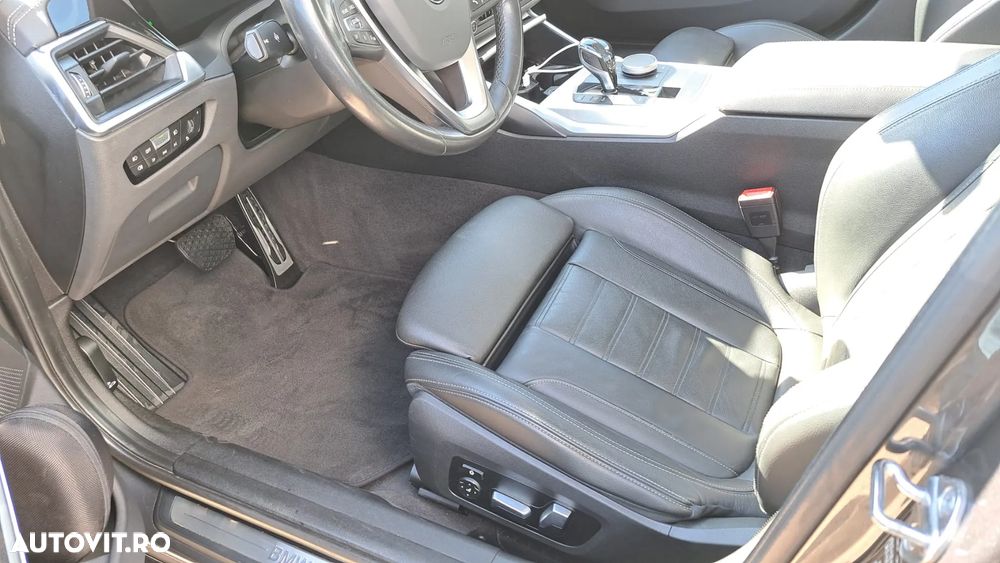 BMW Seria 3 320d Aut. Luxury Line - 8