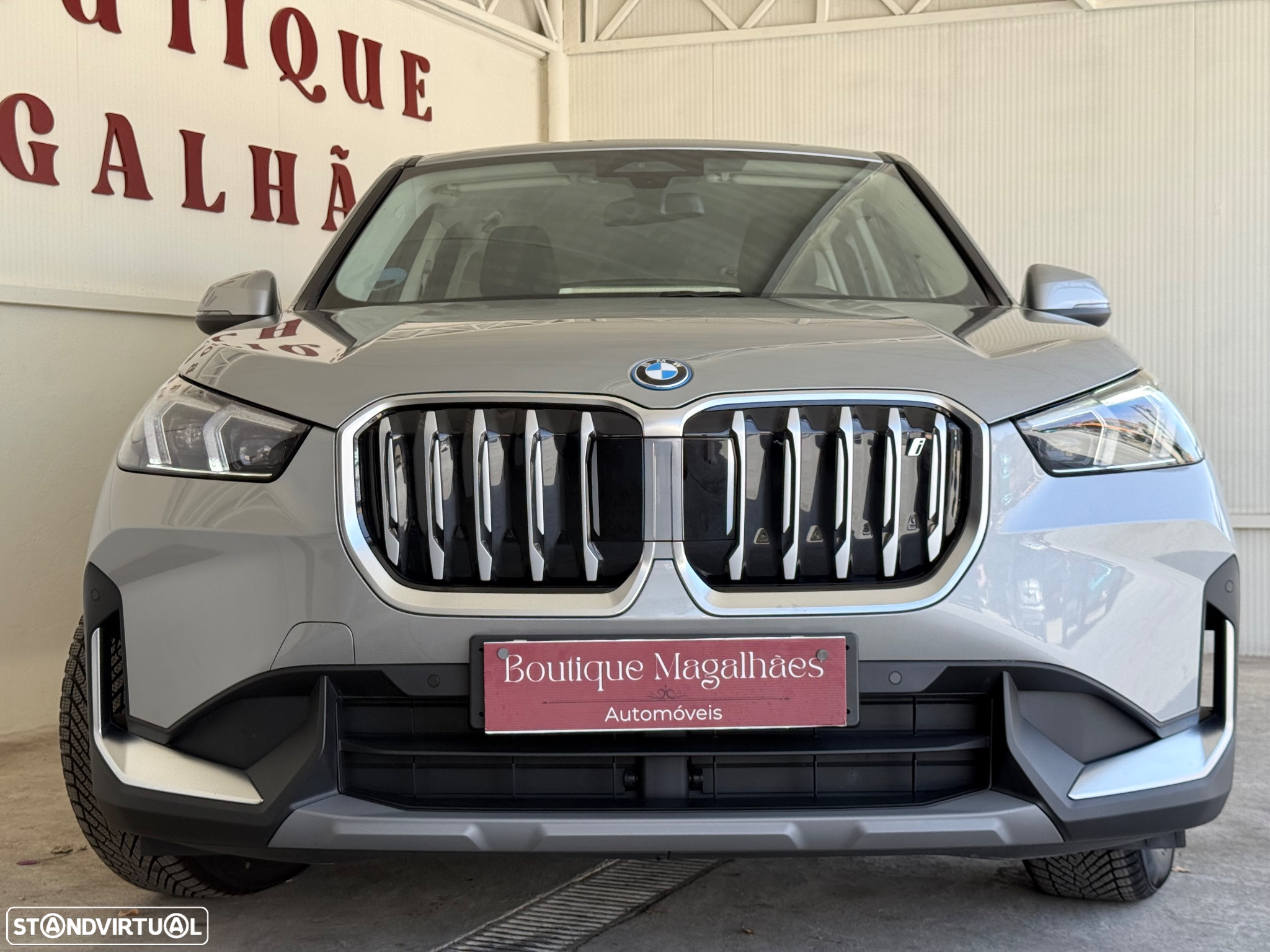 BMW iX1 xDrive30 - 10